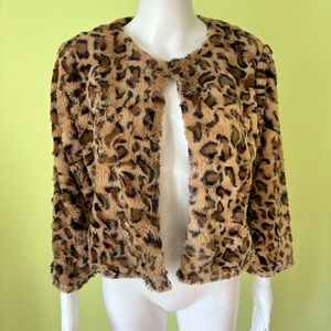 CALVIN KLEIN LEOPARD PRINT FAUX FUR JACKET SIZE MEDIUM BEAUTIFUL! RETRO PINUP